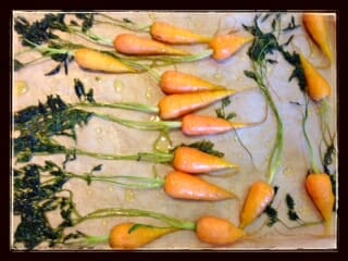 Roasted carrots / momskitchenhandbook.com