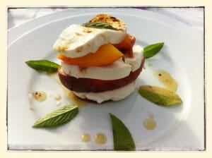 Peach and Mozzarella Salad / momskitchenhandbook.com