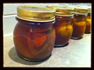 Figs canned in Earl Grey/Honey syrup / momskitchenhandbook.com