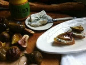 Gorgonzola crostini with roasted figs  and honey