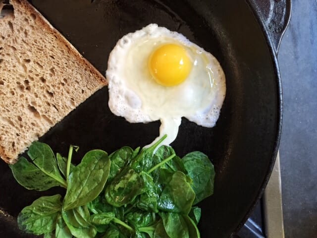Everyday One-Pan Eggs / Mom's Kitchen Handbook