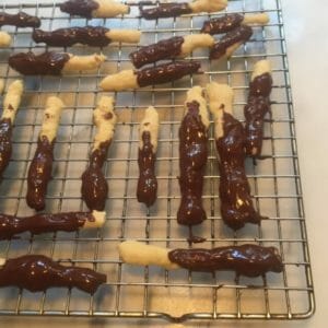 Chocolate dipped cookies
