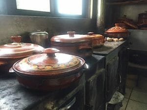 Cretan Cooking Vessels on Mom's Kitchen Handbook