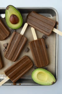 Cold-and-creamy-these-Avocado-Fudge-Pops-are-a-decadent-dairy-free-frozen-chocolate-treat-with-just-6-ingredients-uprootkitchen.com_