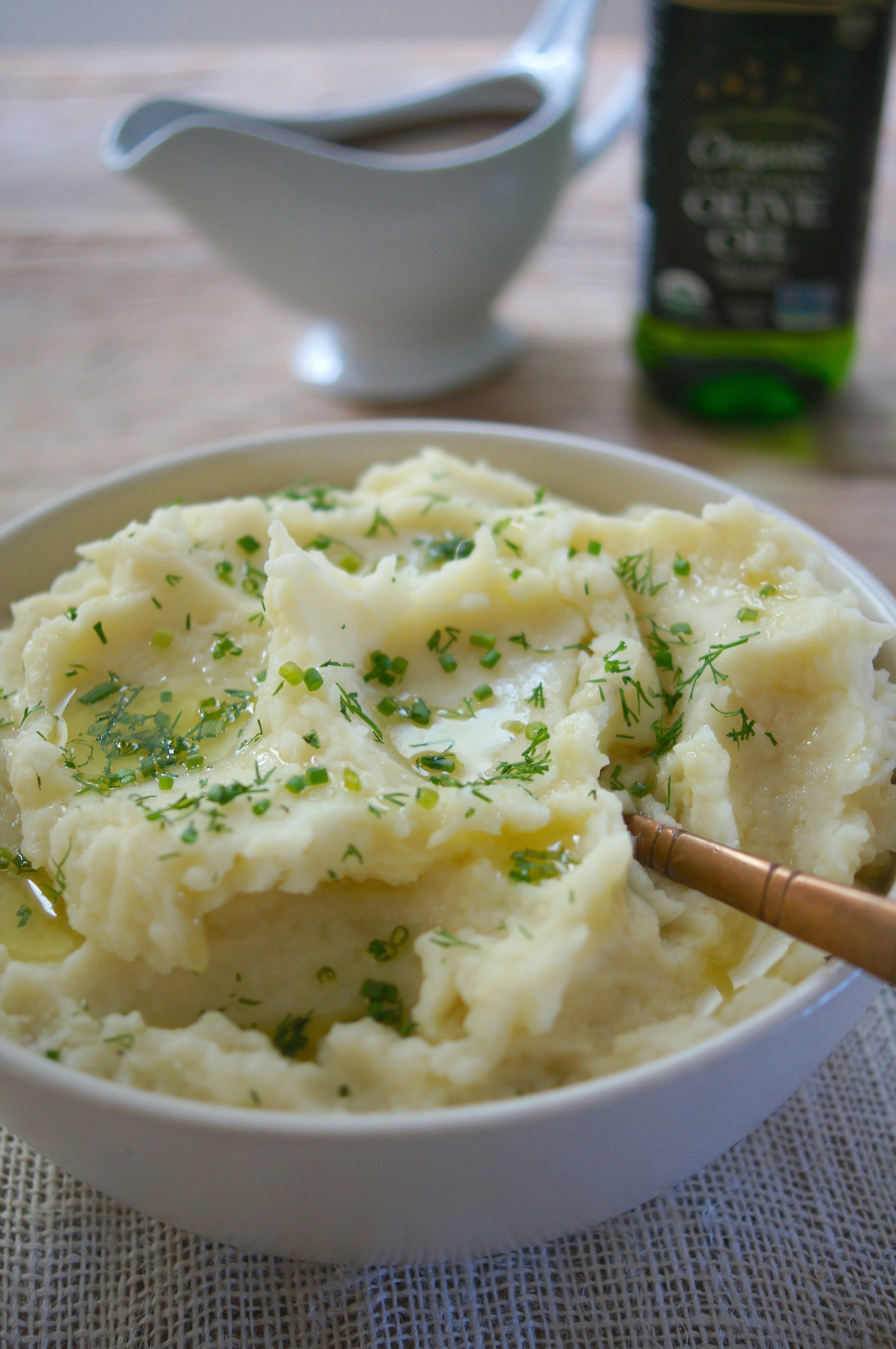 Olive Oil Mashed Potatoes and Cauliflower a Healthy Vegan Favorite