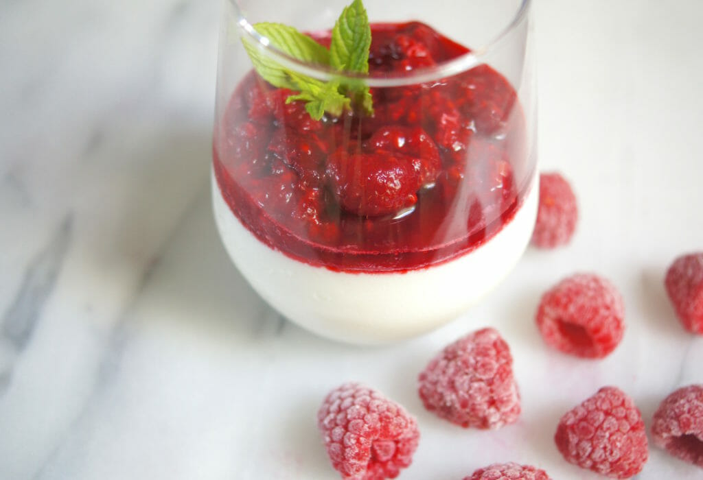 panna cotta with melted raspberries