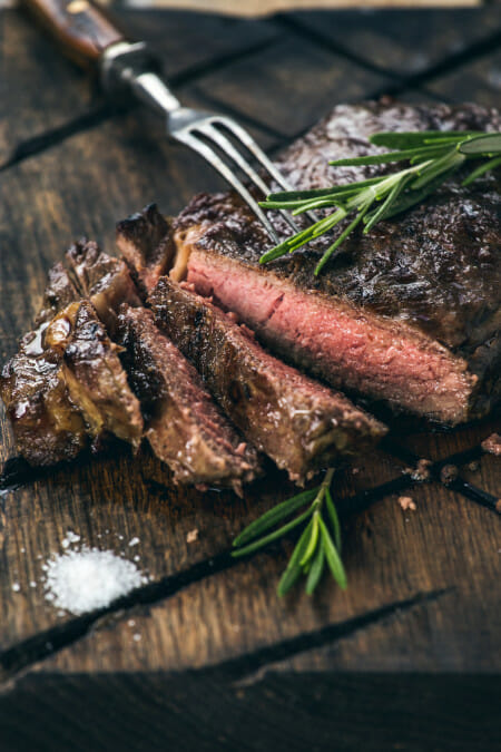 steak on arugula with parmesan and balsamic