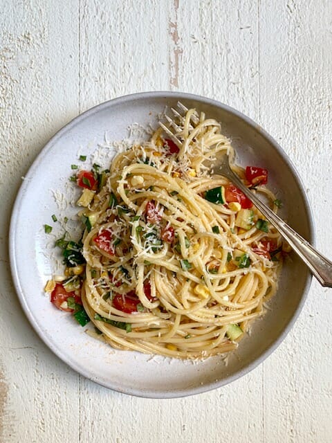 Summer Pasta With Tomatoes Corn And Zucchini