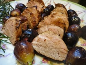 Roast pork tenderloin with figs