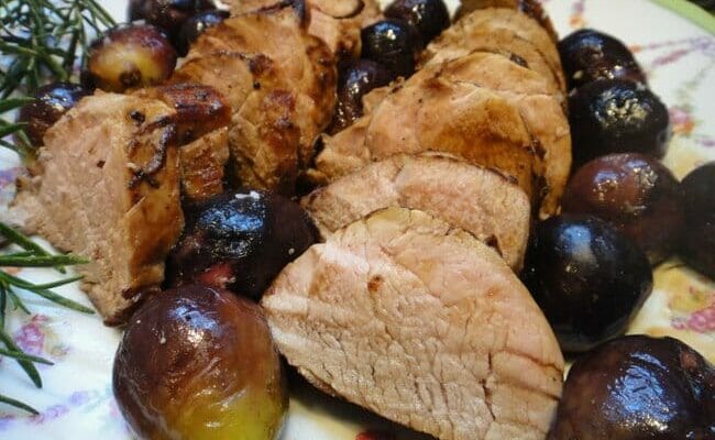 Roast pork tenderloin with figs