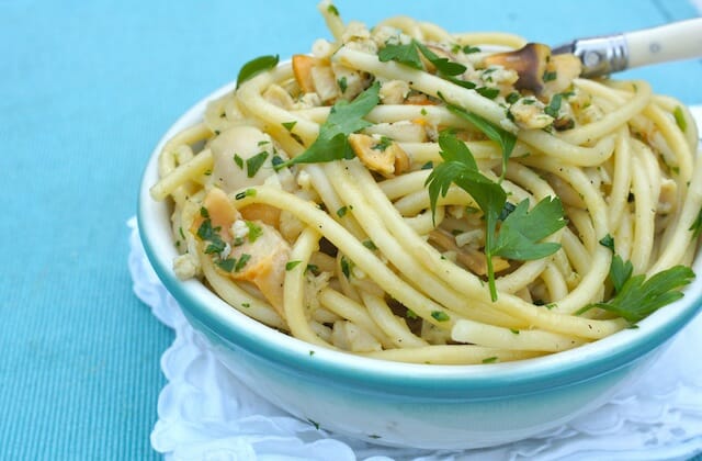 Spaghetti and Clams made with canned clams