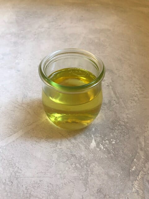 avocado oil, one of 5 best fats and oils for cooking