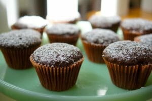 Double Chocolate Zucchini Cupcakes / momskitchenhandbook.com