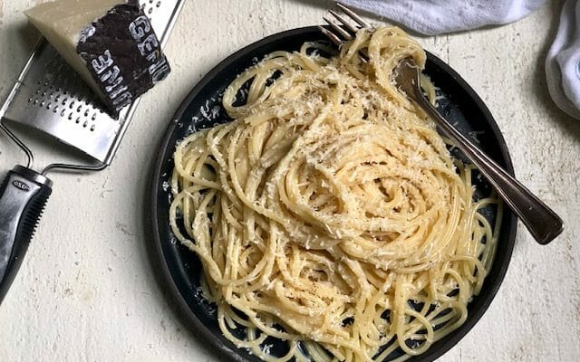 Spaghetti with Butter, Egg, and Cheese