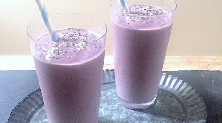 blueberry superfood smoothie