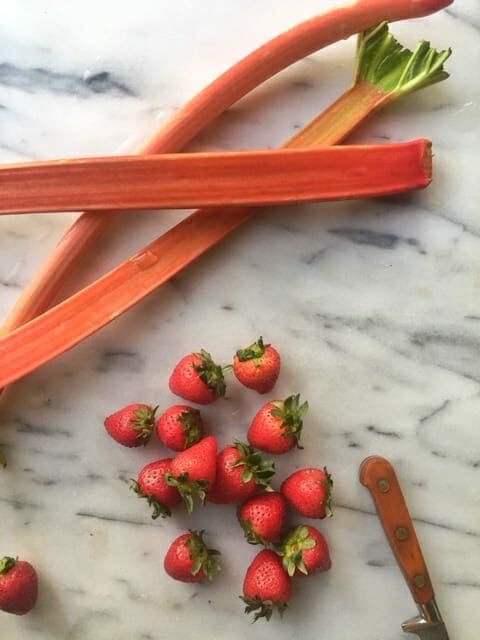 Strawberry rhubarb compote ingredients
