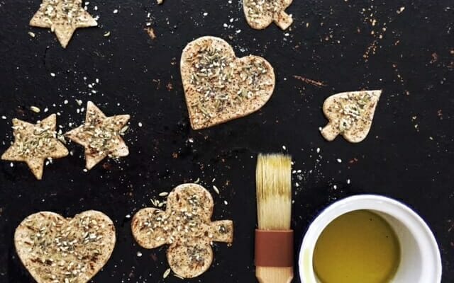 Homemade Flatbread Seed Crackers - Mom's Kitchen Handbook