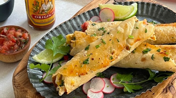 Easy Baked Chicken Taquitos