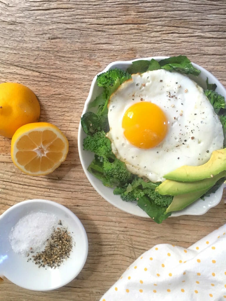 Egg and vegetable breakfast