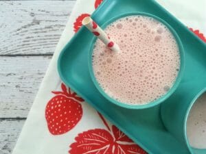 Homemade Strawberry Milk - Mom's Kitchen Handbook