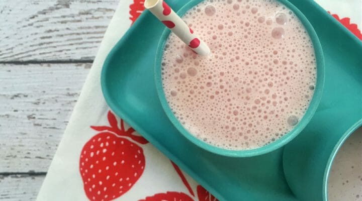 Homemade Strawberry Milk - Mom's Kitchen Handbook