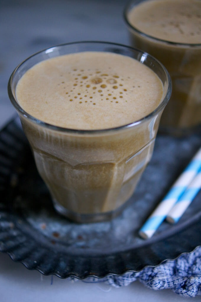 Healthy Chocolate Peanut Butter Smoothie