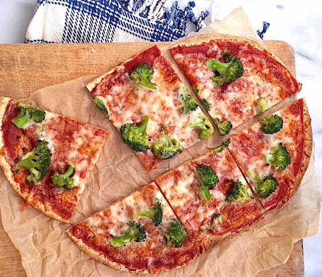 Broccoli Cheese Flatbread Pizza - Mom's Kitchen Handbook