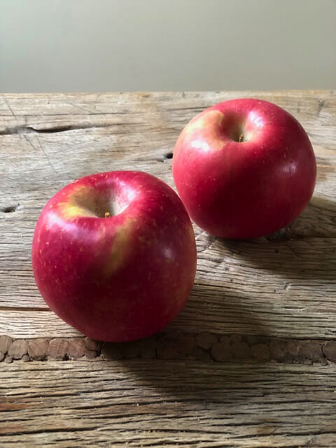 2 red apples, a quick snack for kids