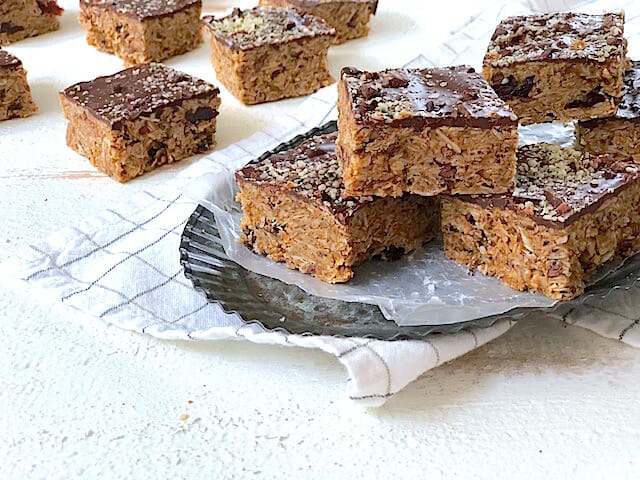 No-Bake Almond Butter Bars