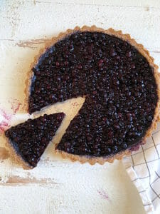 Wild blueberry tart with gluten-free crust