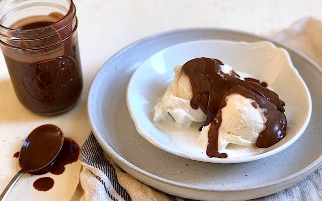 easy hot fudge sauce recipe