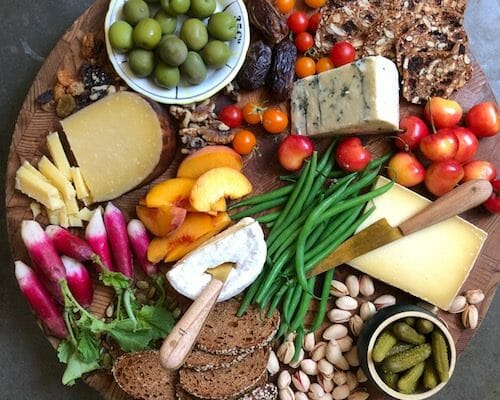 COLORFUL CHEESBOARD