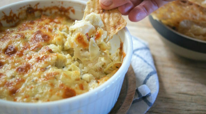 cheesy artichoke cauliflower dip