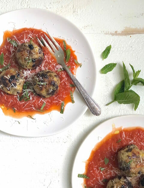 plates of tempeh meatballs