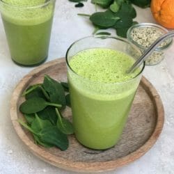 Green Smoothie with spinach and orange