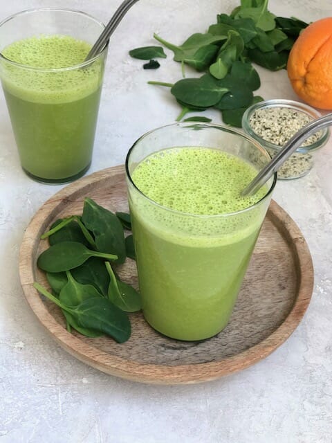 Green Smoothie with spinach and orange