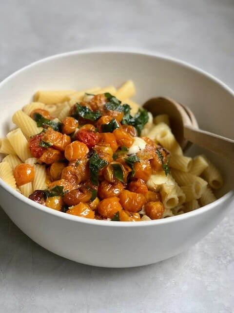 slow roasted cherry tomato pasta