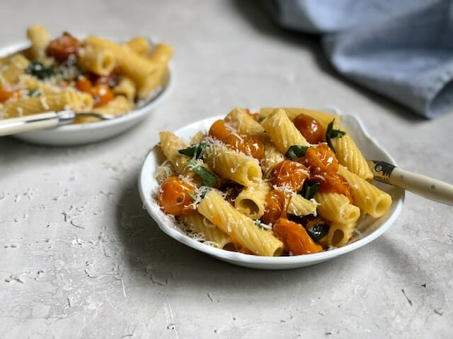 Slow Roasted Cherry Tomato Pasta