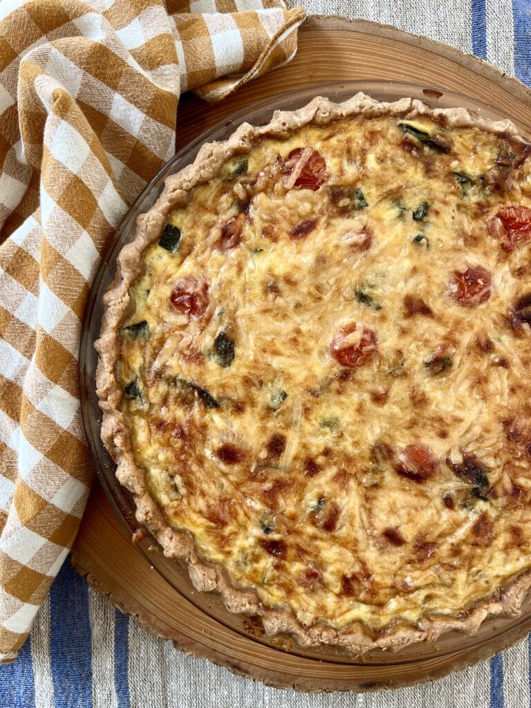 Tomato, corn, and summer squash pie
